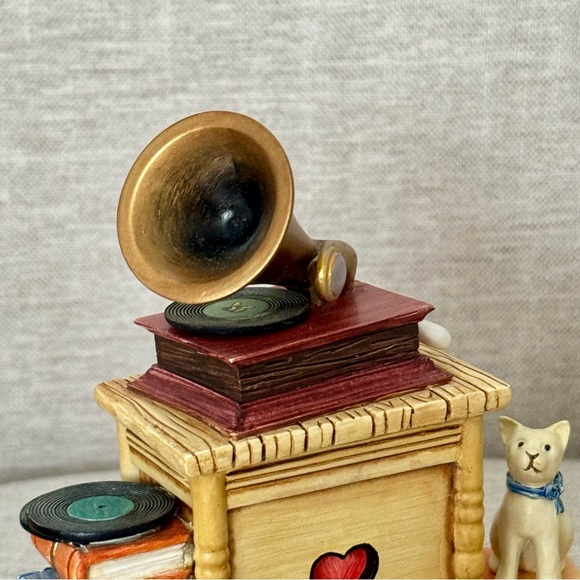 Time to Dance Limited Edition Musical Hummelscape - M. I. Hummel #1080-D 2003 - Picture 3 of 13